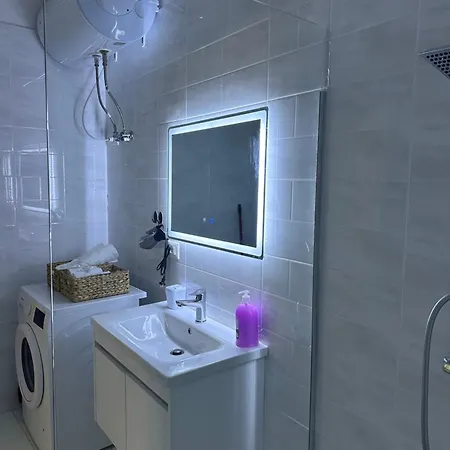 Apartment R&e *