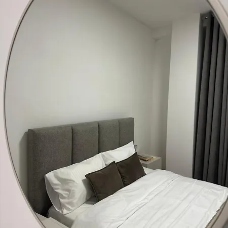 R&e Apartment Tirana